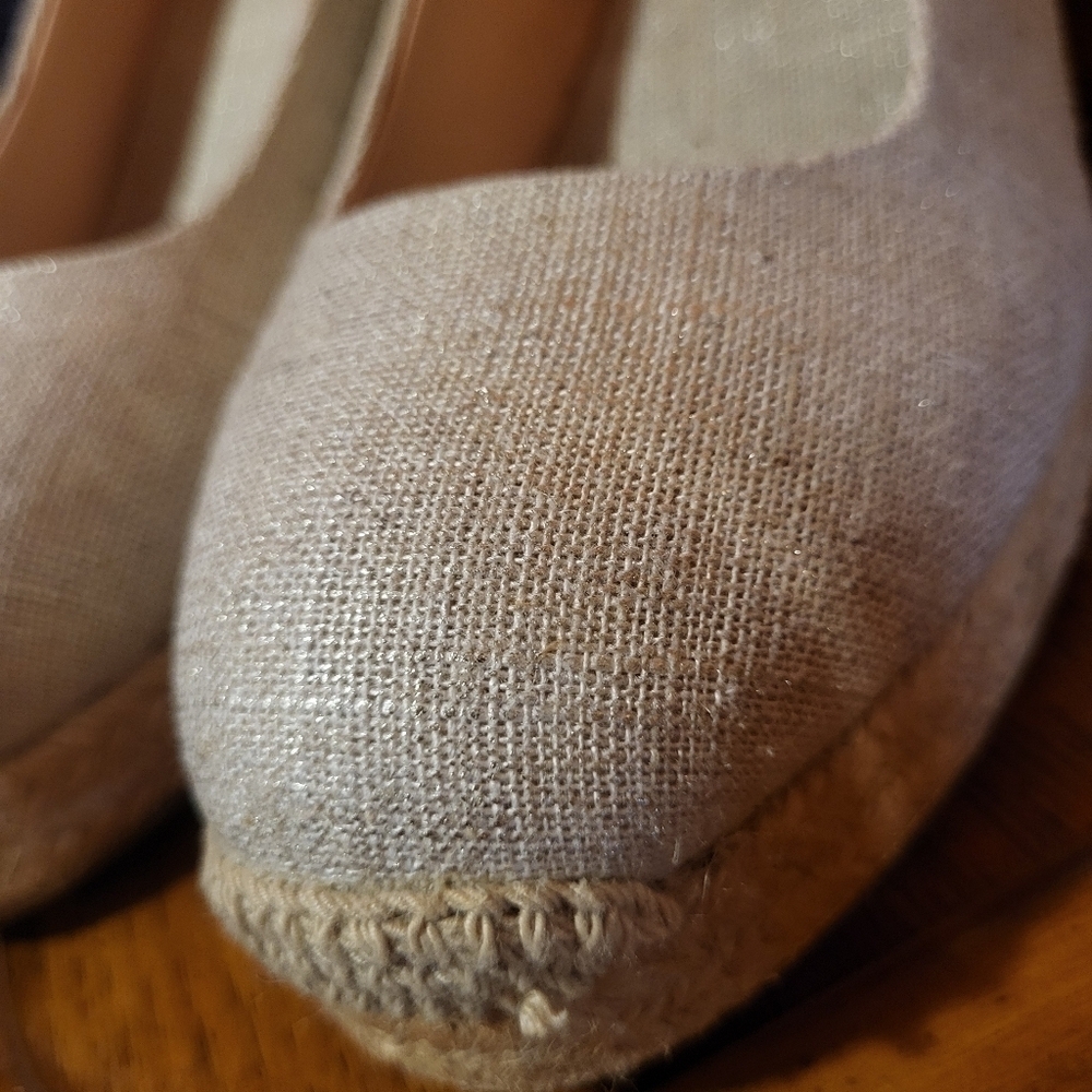 J. Crew Seville Metallic Gold Canvas Espadrille Wedges Size 9 - Picture 11 of 12